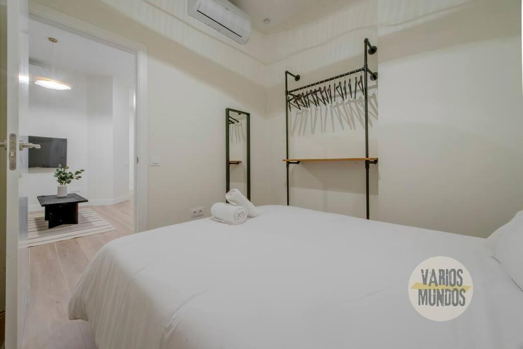 Cool Y Centrico Apt 6Px En Plena Plaza Del Carmen E2 Madrid Exterior foto