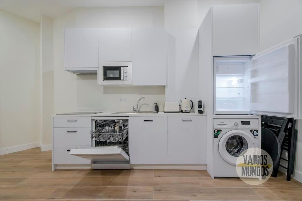 Cool Y Centrico Apt 6Px En Plena Plaza Del Carmen E2 Madrid Exterior foto